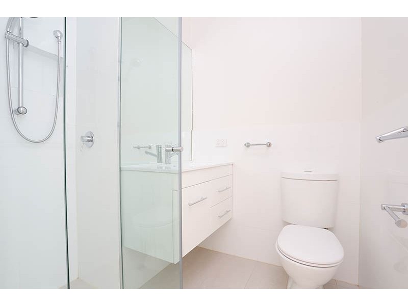 1/6 Macrina Street, Oakleigh East VIC 3166