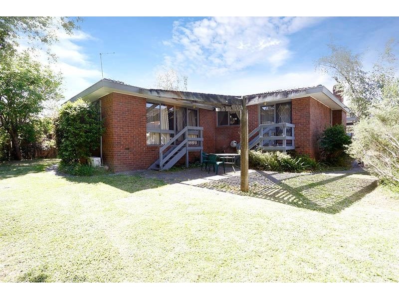 20 Atheldene Drive, Glen Waverley VIC 3150