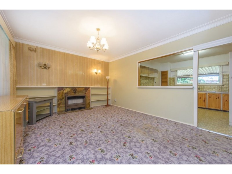 2 Railway Parade North, Glen Waverley VIC 3150