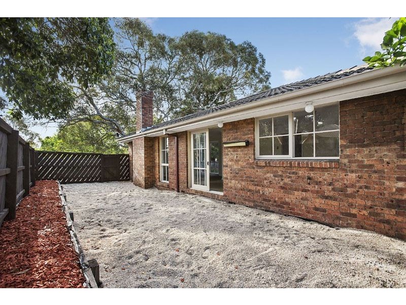 1/1 Mudgee Street, Burwood East VIC 3151