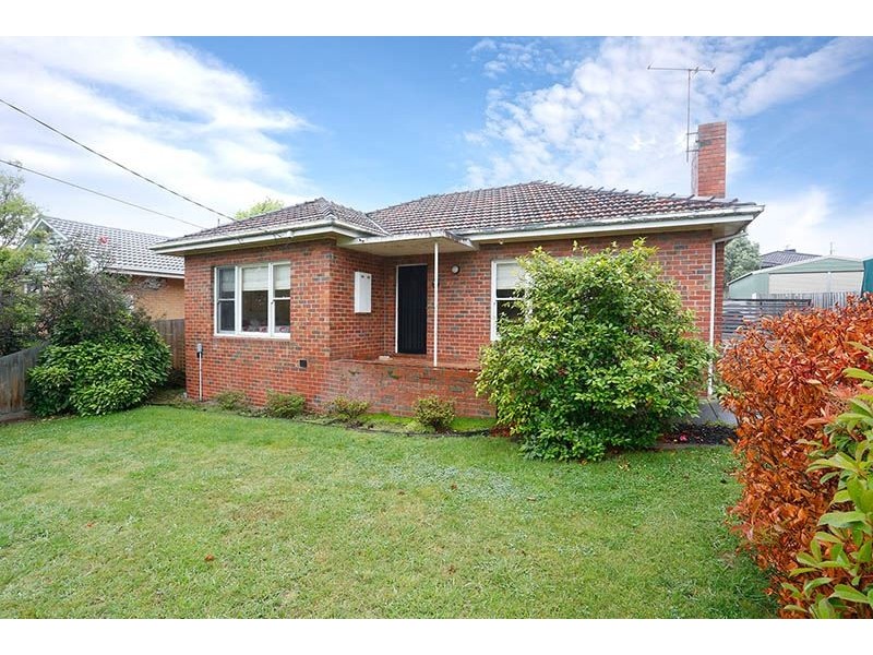 21 Simpson Drive, Mount Waverley VIC 3149