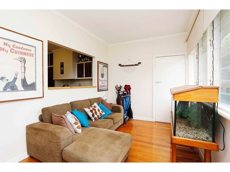 21 Simpson Drive, Mount Waverley VIC 3149