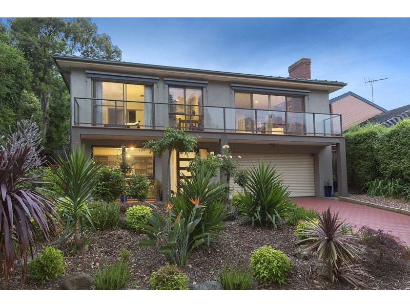 27 Sunnybrook Drive, Wheelers Hill VIC 3150