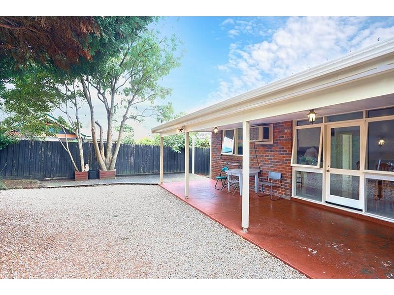 31 King Arthur Drive, Glen Waverley VIC 3150