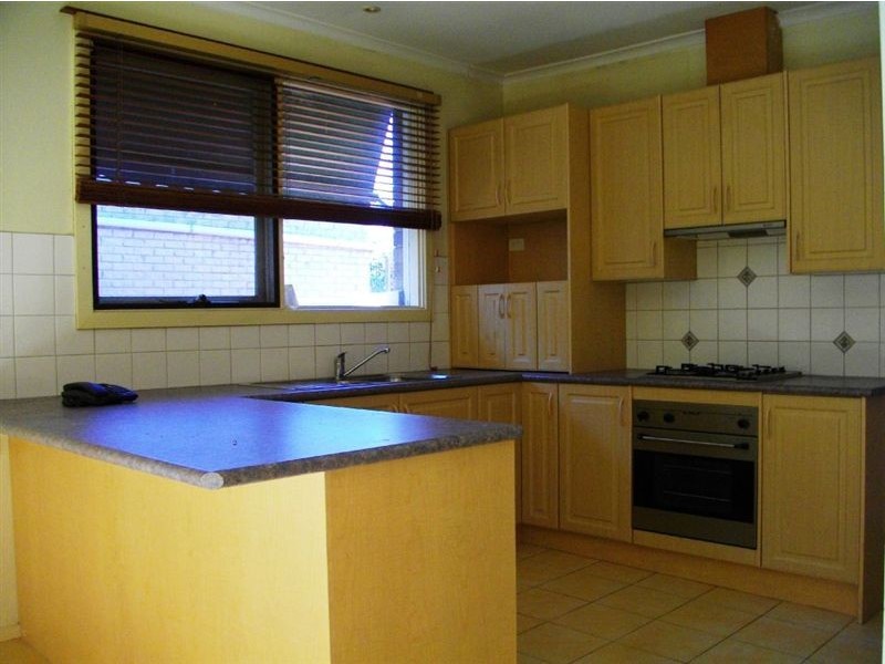 12 Karou Court, Glen Waverley VIC 3150