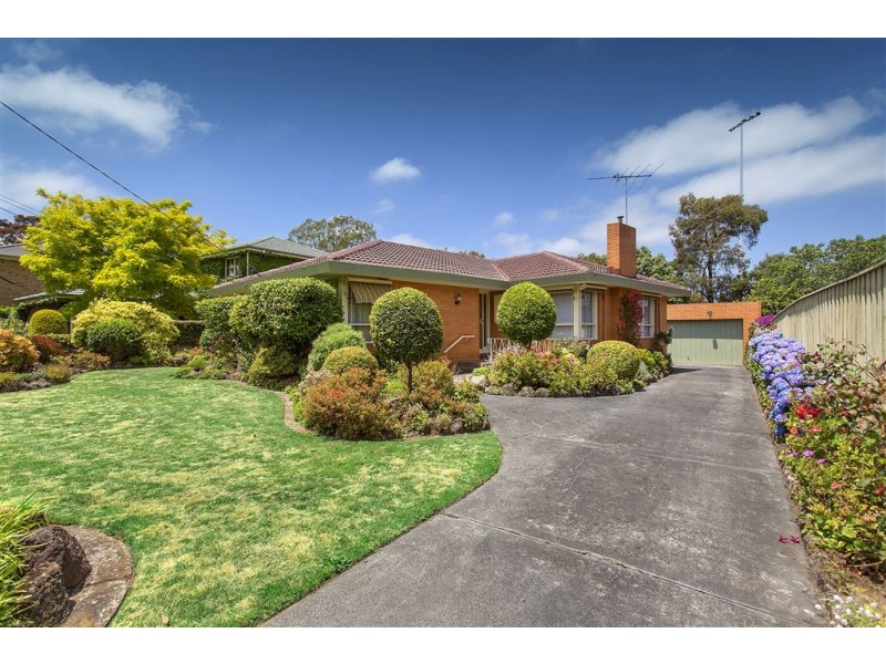 30 Tamarisk Avenue, Glen Waverley VIC 3150