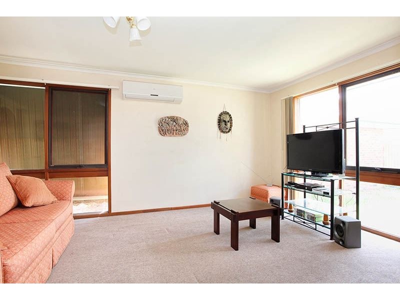 11/99A Athol Road, Springvale South VIC 3172