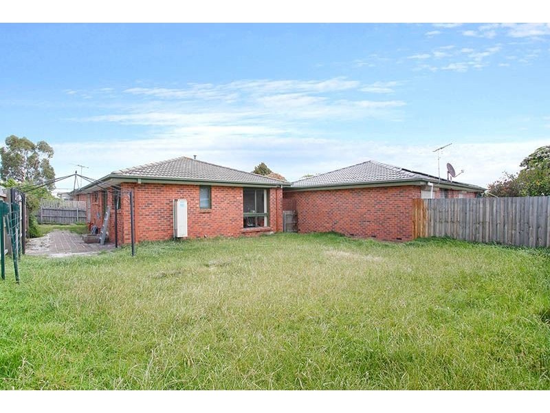 11/99A Athol Road, Springvale South VIC 3172