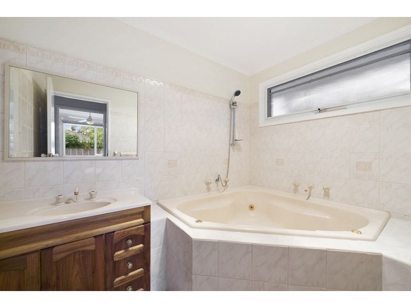 57 Galahad Crescent, Glen Waverley VIC 3150