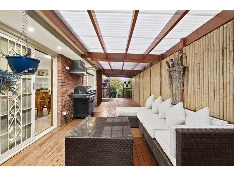 31 Vinen Road, Scoresby VIC 3179