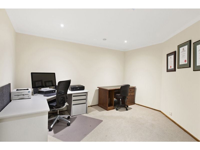 31 Vinen Road, Scoresby VIC 3179