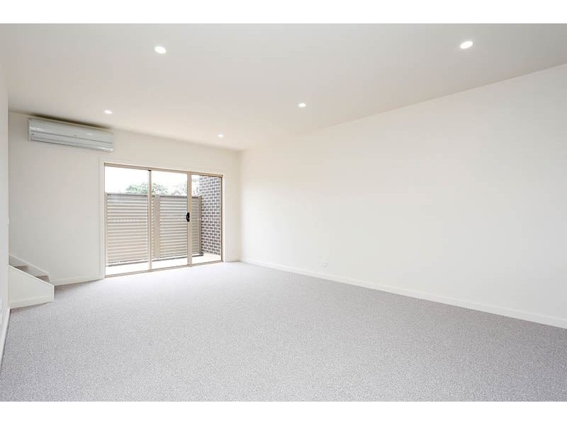 4/31 High Street, Bayswater VIC 3153