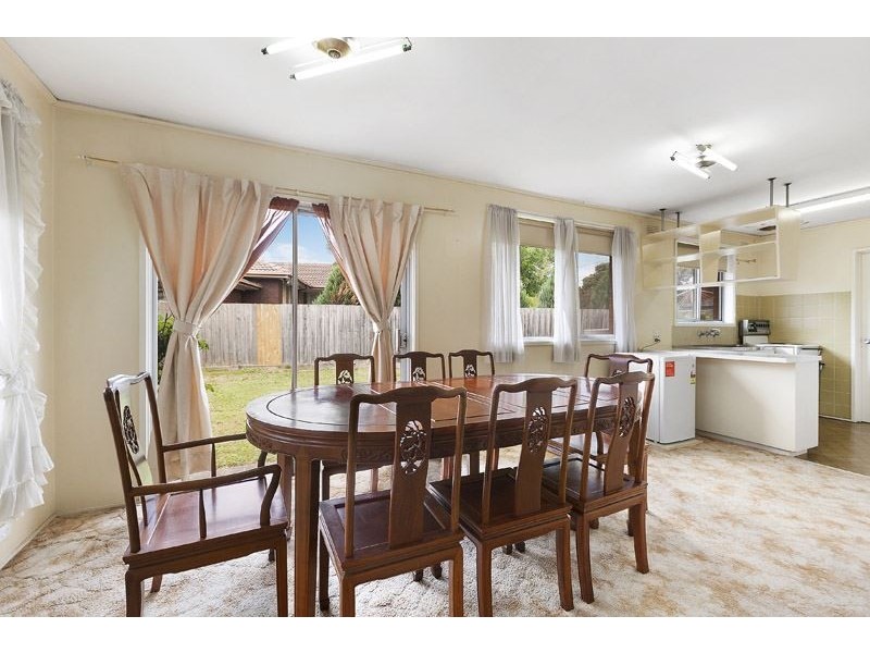 5 Glamis Court, Glen Waverley VIC 3150