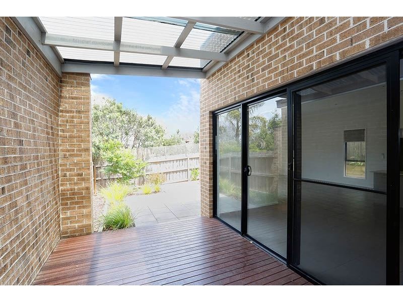 34B Falconer Street, Glen Waverley VIC 3150