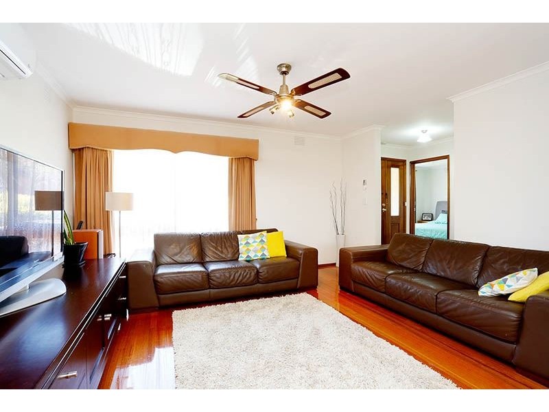 30 Bramley Crescent, Wheelers Hill VIC 3150