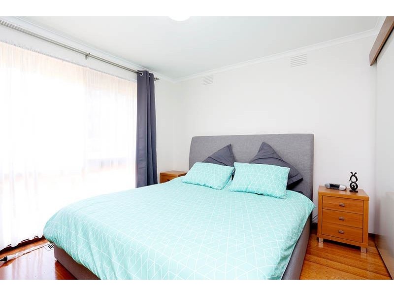 30 Bramley Crescent, Wheelers Hill VIC 3150