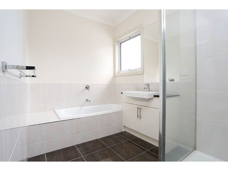 2/9 Lee Avenue, Mount Waverley VIC 3149