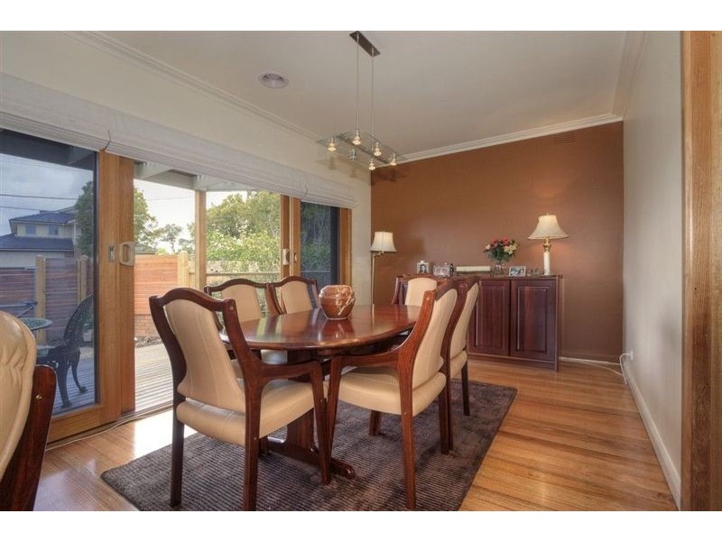 6 Berkley Court, Glen Waverley VIC 3150