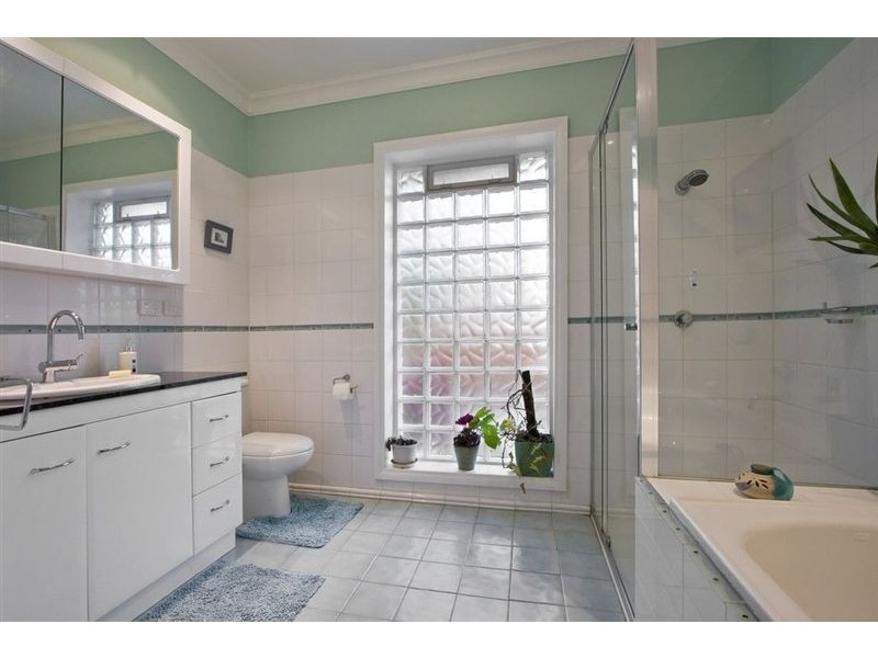 6 Berkley Court, Glen Waverley VIC 3150