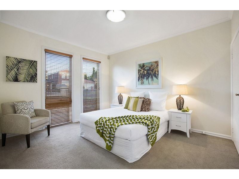 1 Kerrie Road, Glen Waverley VIC 3150