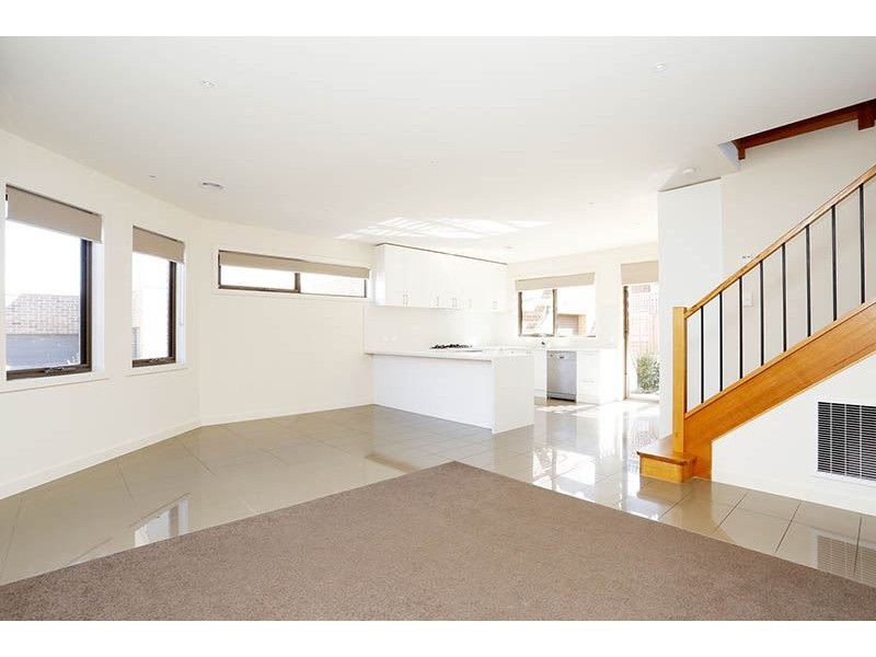 1/11 Dion Road, Glen Waverley VIC 3150