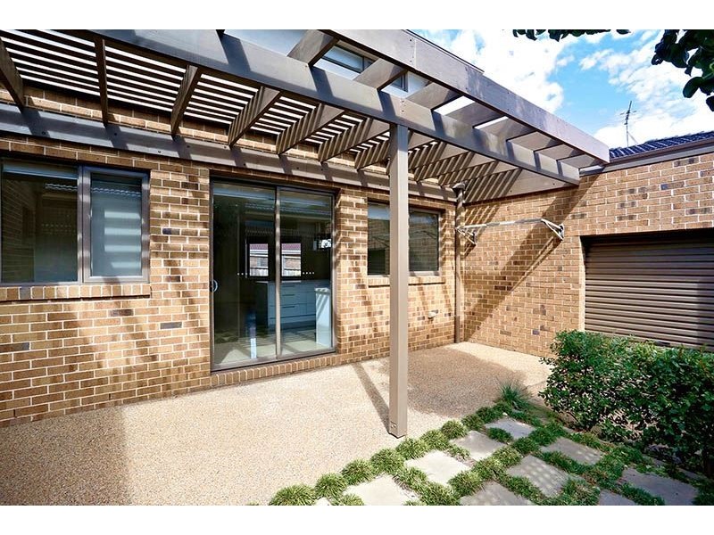 1/11 Dion Road, Glen Waverley VIC 3150