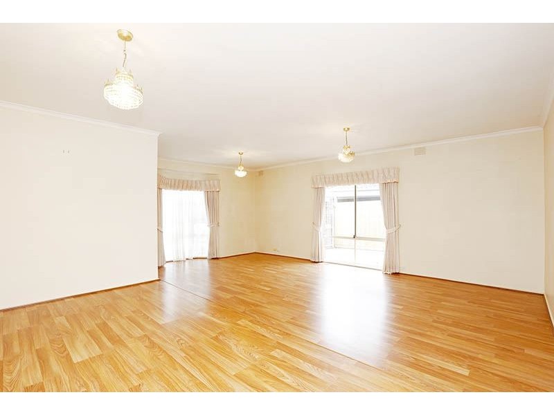 86 Capital Avenue, Glen Waverley VIC 3150