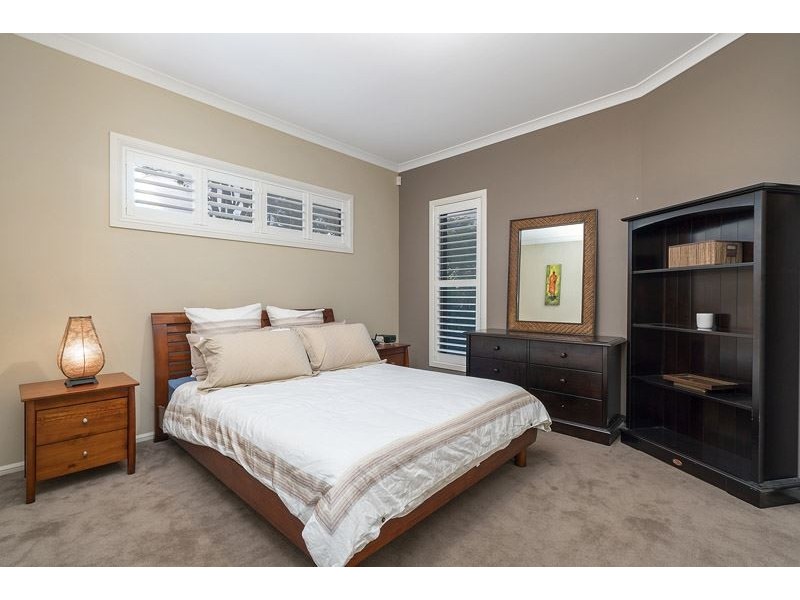 22 Mavista Avenue, Glen Waverley VIC 3150