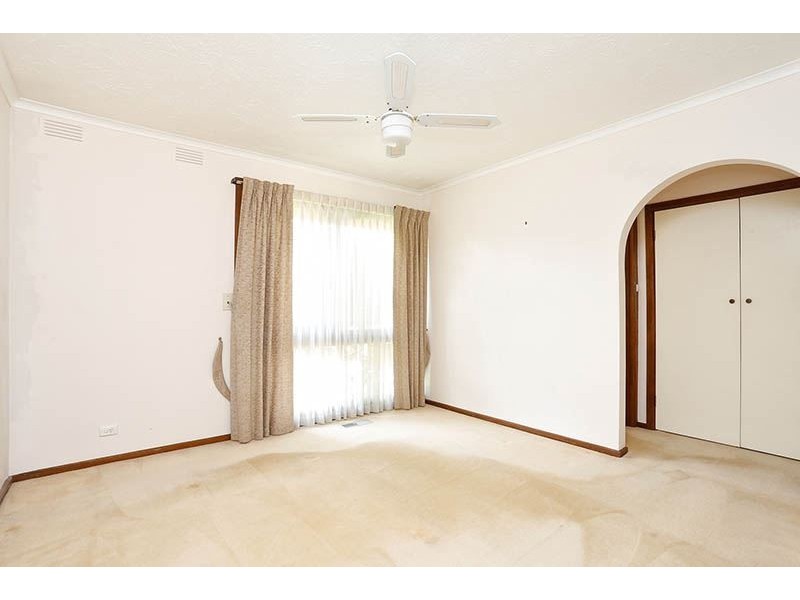 20 Chivalry Avenue, Glen Waverley VIC 3150