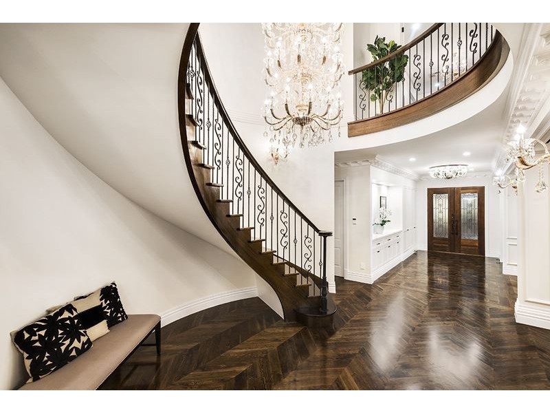 28 Lisbon Street, Glen Waverley VIC 3150