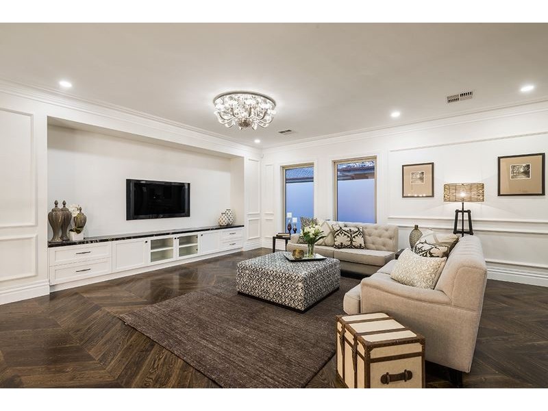 28 Lisbon Street, Glen Waverley VIC 3150