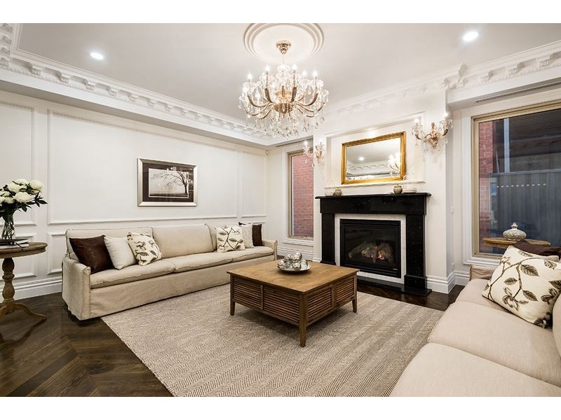 28 Lisbon Street, Glen Waverley VIC 3150