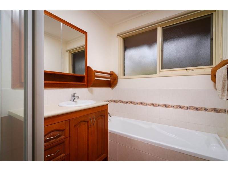 11 Richardson Street, Narre Warren VIC 3805
