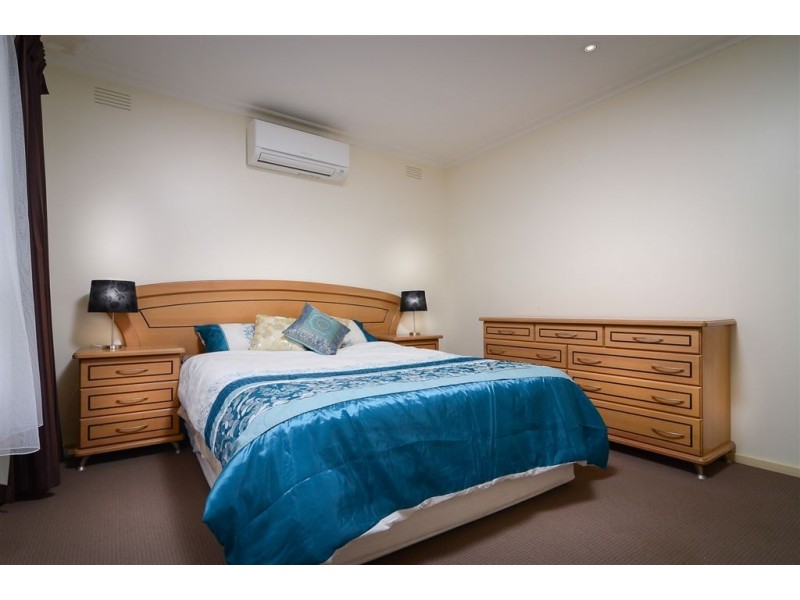 11 Richardson Street, Narre Warren VIC 3805