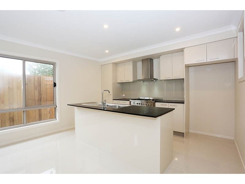 2/65 View Street, Clayton VIC 3168