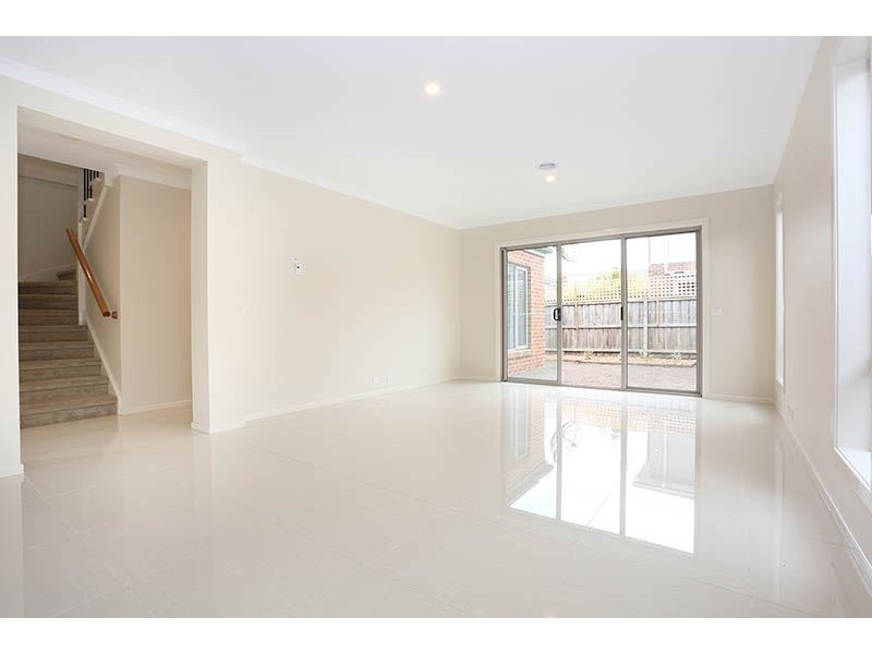 2/65 View Street, Clayton VIC 3168