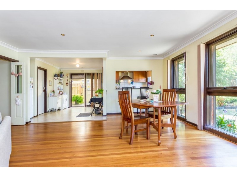 9 Windella Crescent, Glen Waverley VIC 3150