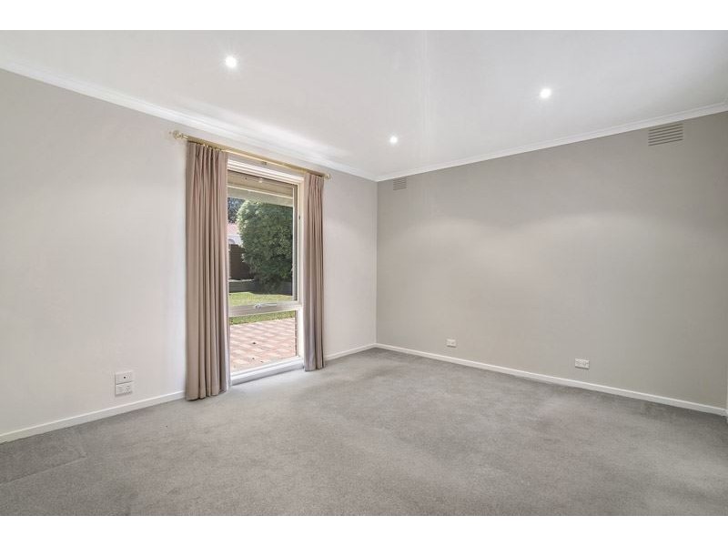 22 Highwood Drive, Wheelers Hill VIC 3150