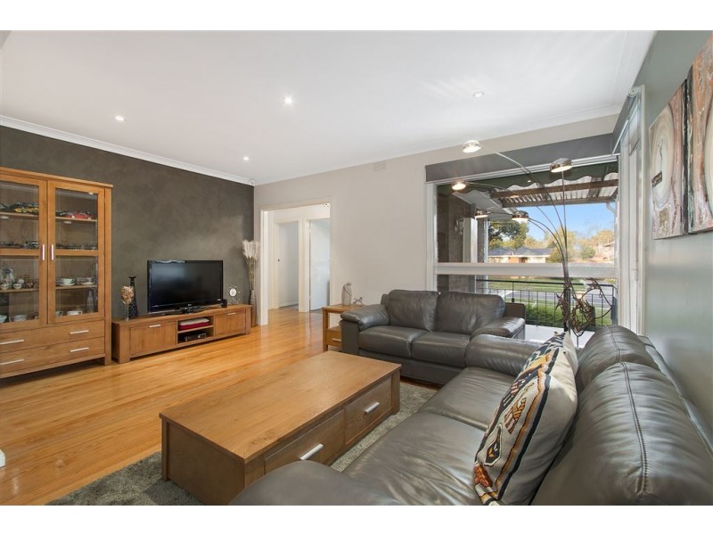 63 Cootamundra Drive, Wheelers Hill VIC 3150