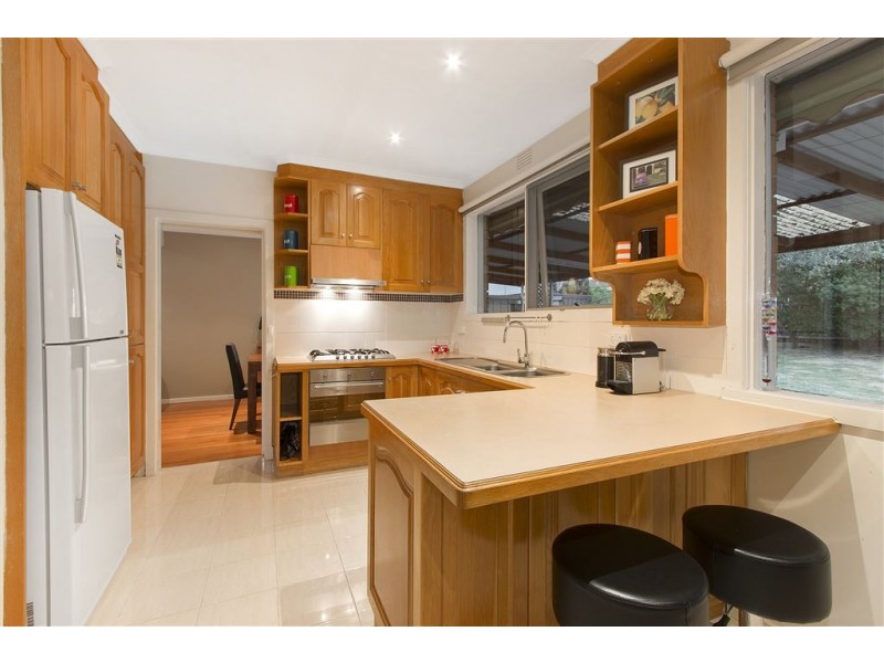 63 Cootamundra Drive, Wheelers Hill VIC 3150