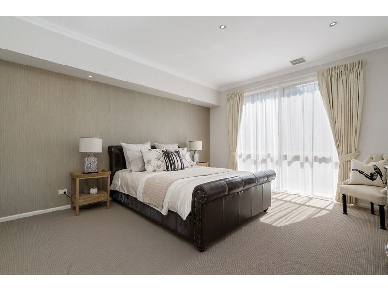 1 Brazilia Drive, Glen Waverley VIC 3150