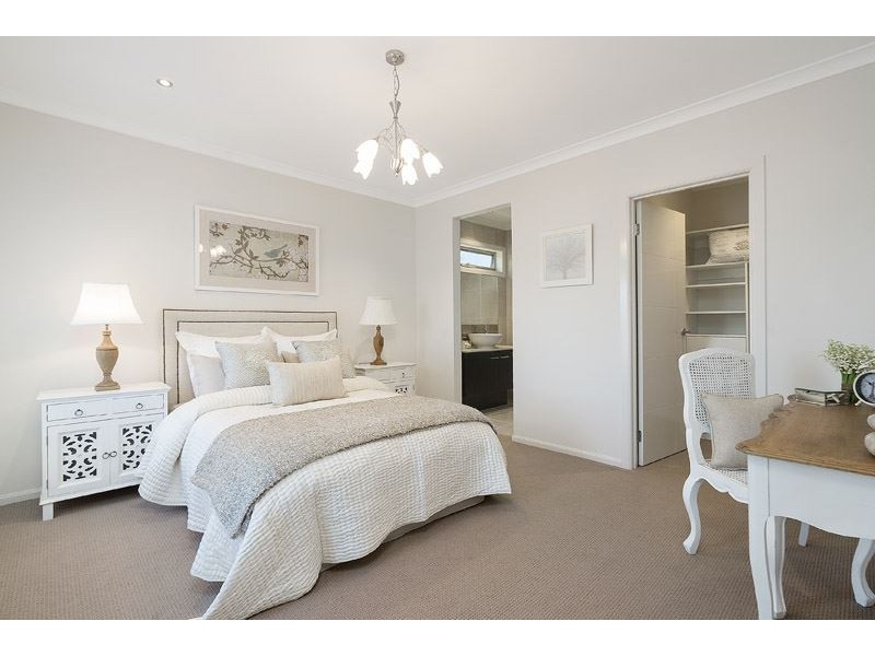 1 Brazilia Drive, Glen Waverley VIC 3150