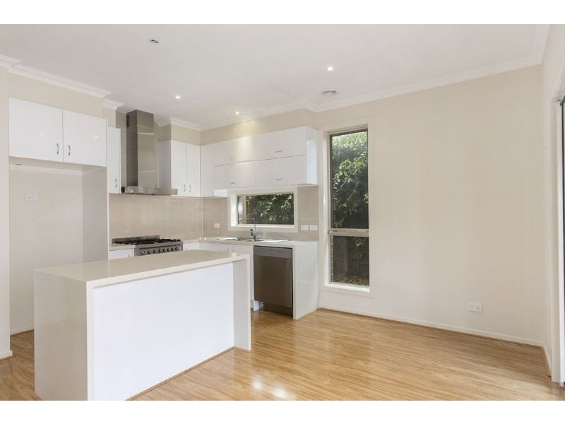 2A Clifford Court, Forest Hill VIC 3131