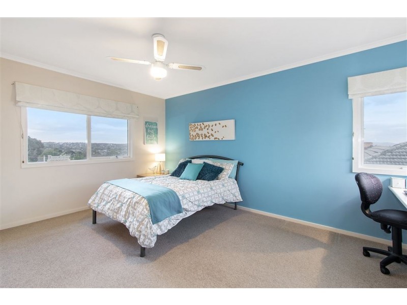 29 Fairhills Parade, Glen Waverley VIC 3150