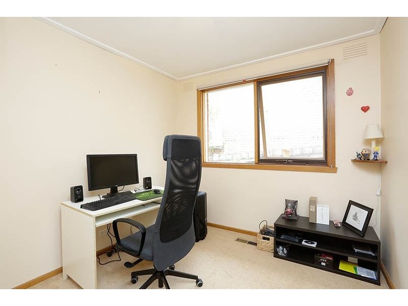 33 Sunnybrook Drive, Wheelers Hill VIC 3150
