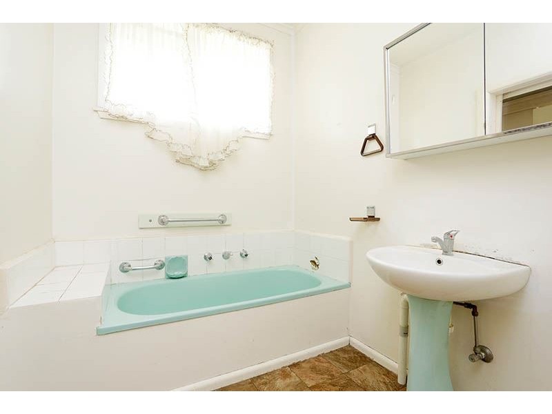 22 Boyanna Road, Glen Waverley VIC 3150