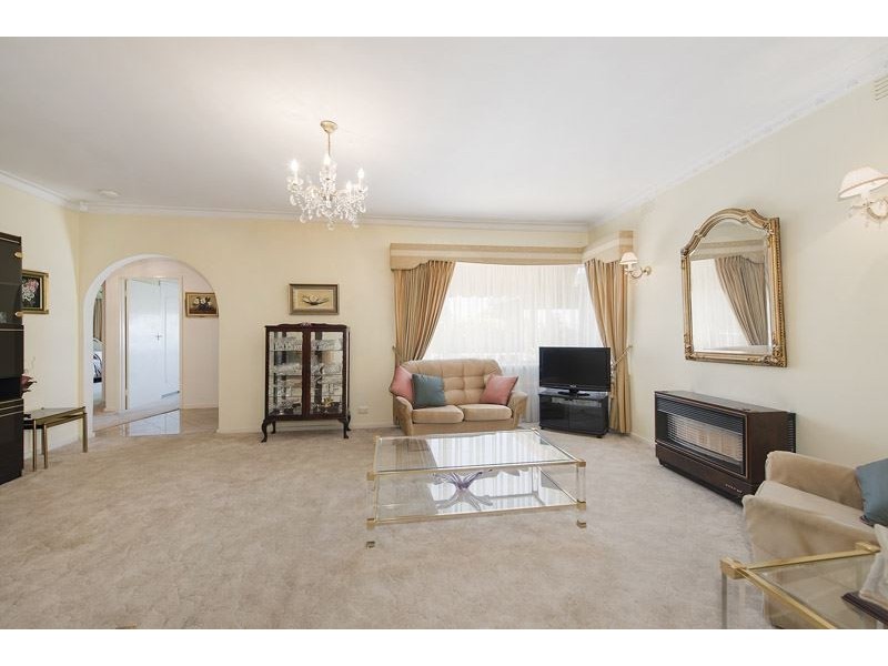 17 Coolabah Avenue, Glen Waverley VIC 3150