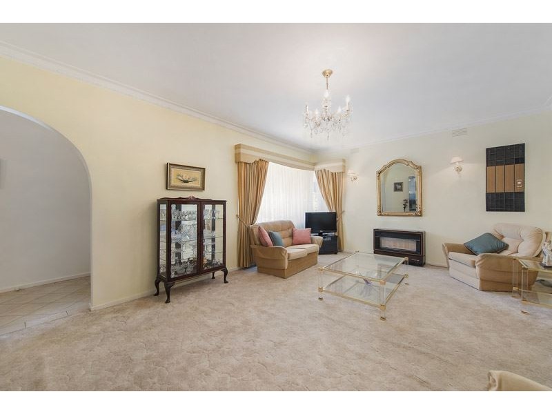 17 Coolabah Avenue, Glen Waverley VIC 3150