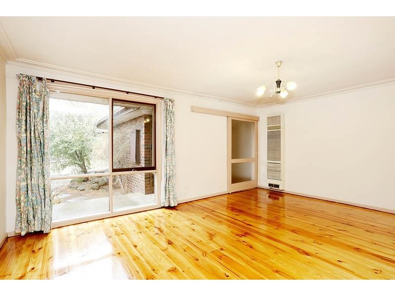 3 Overland Drive, Vermont South VIC 3133