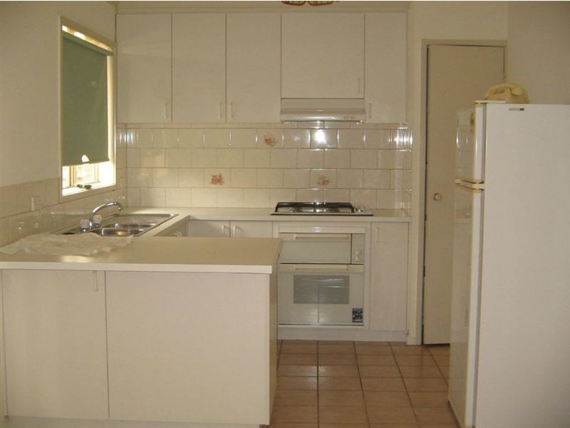 2/6 Jeanette Court, Mulgrave VIC 3170